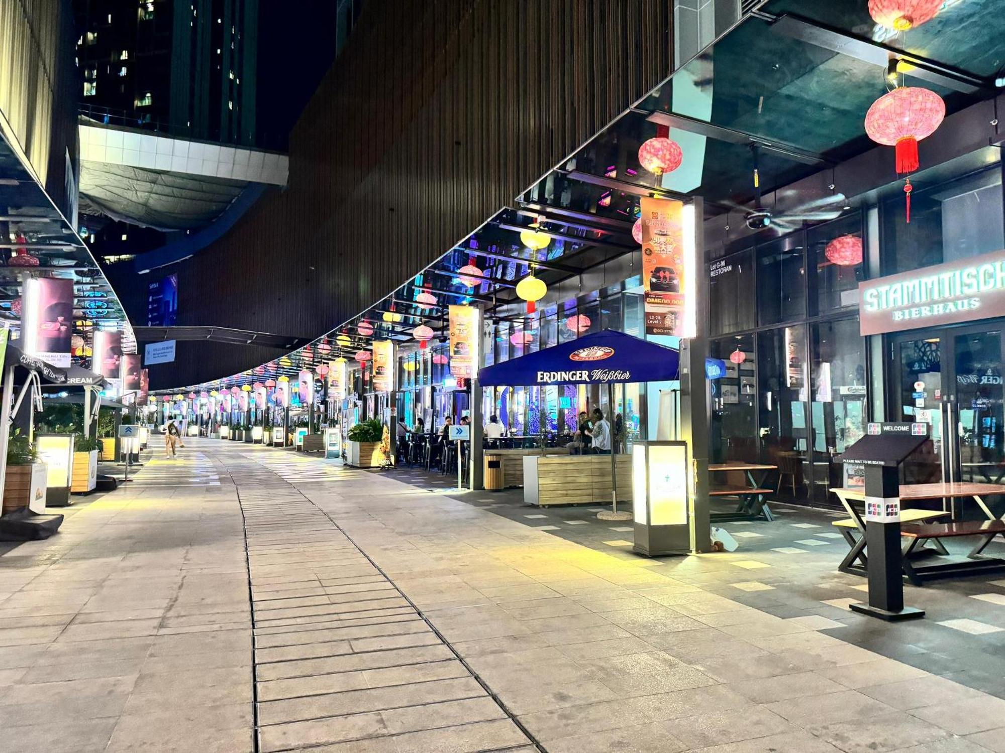 Lucantia Serviced Suites Kuala Lumpur Exterior foto