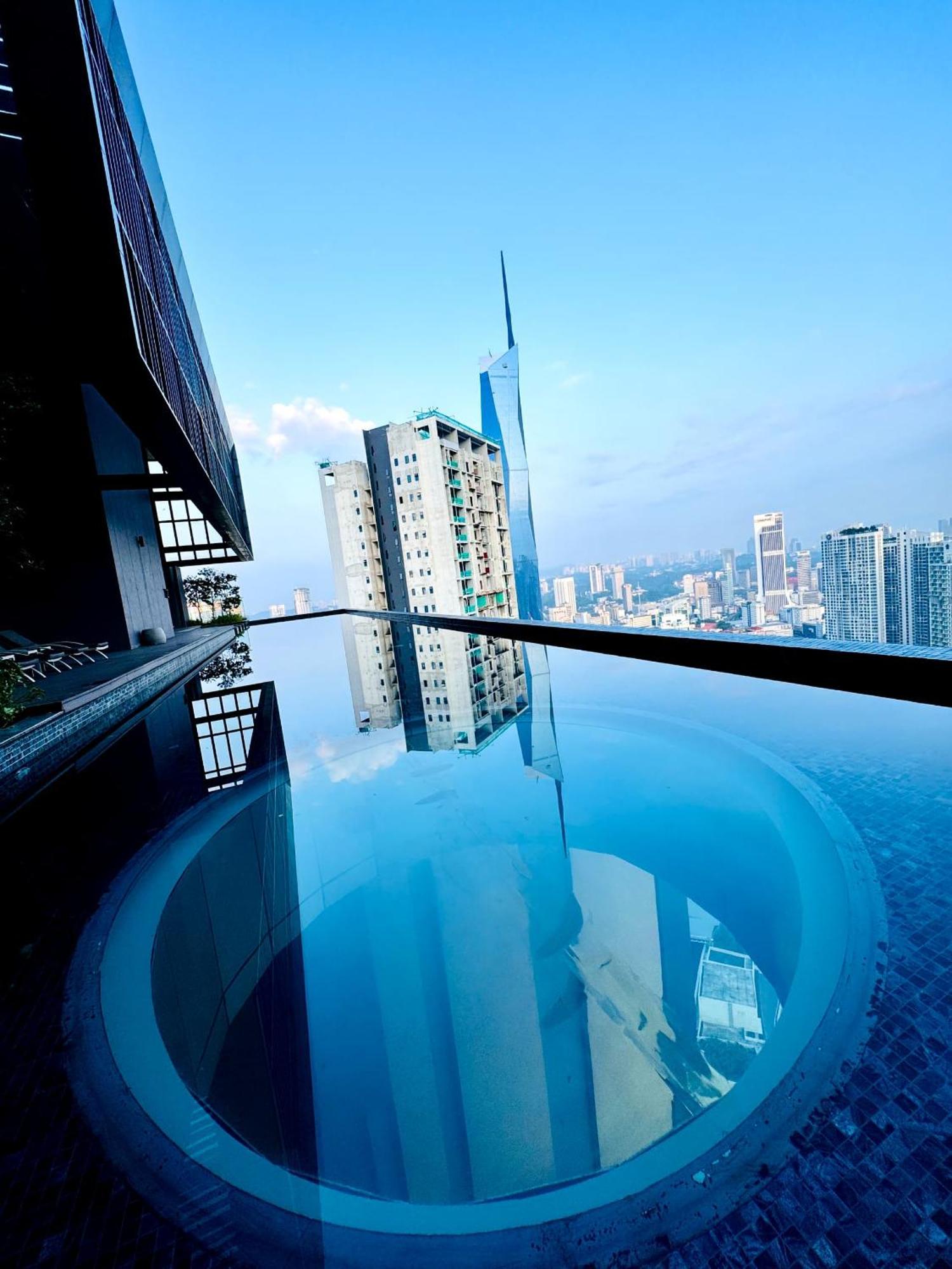 Lucantia Serviced Suites Kuala Lumpur Exterior foto