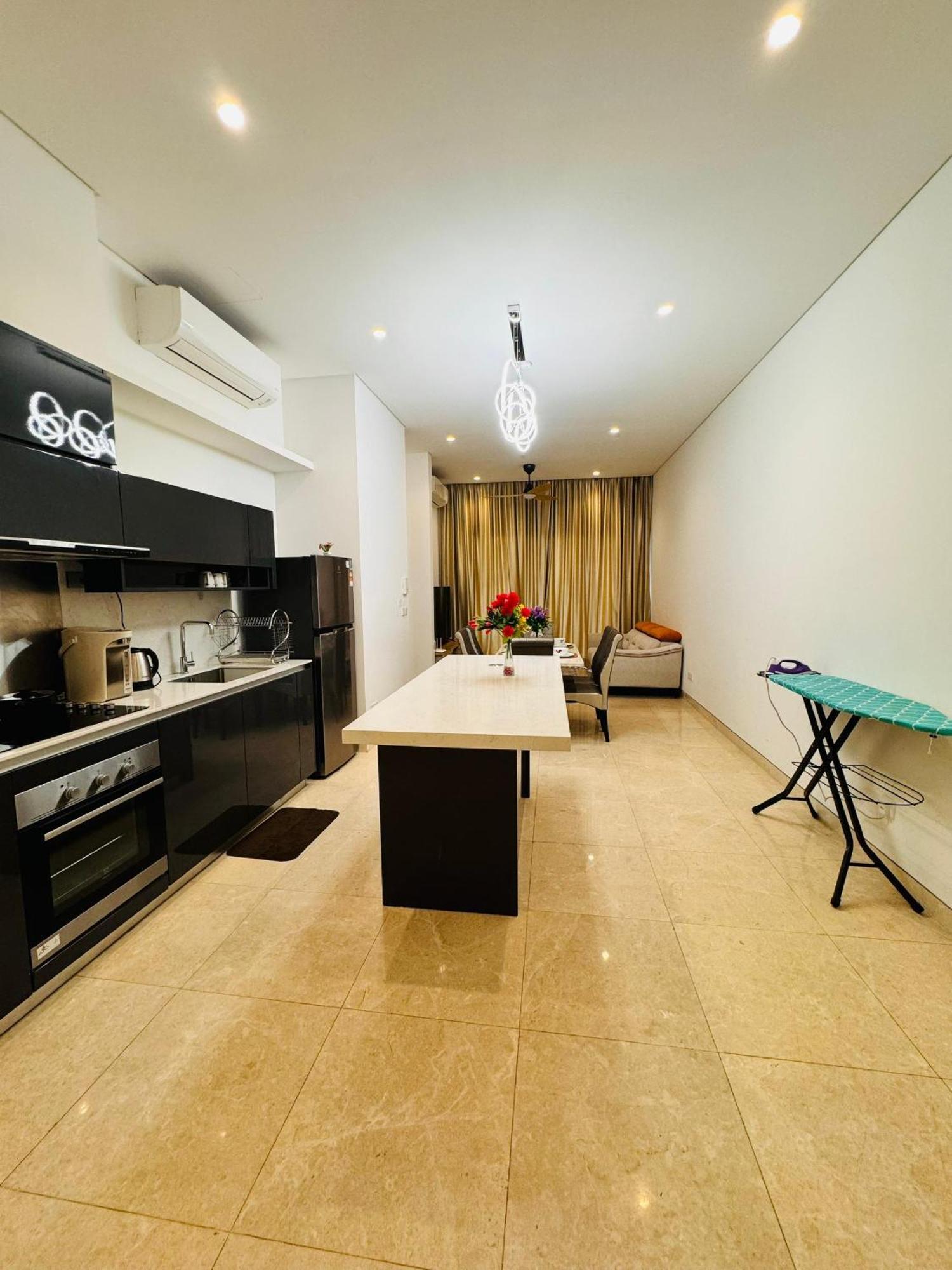 Lucantia Serviced Suites Kuala Lumpur Exterior foto