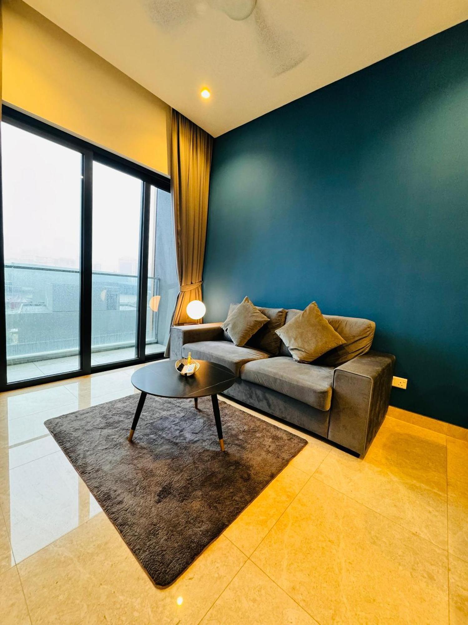 Lucantia Serviced Suites Kuala Lumpur Exterior foto